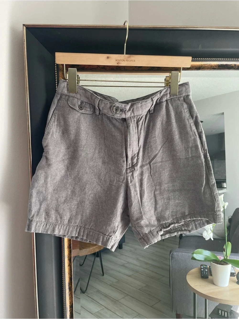 Banana Republic Men’s Gray Linen Blend 7” Shorts Size 32